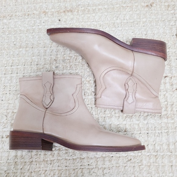 Free People Shoes - Free People Sunday Saloon Easy Ankle Boot Tan Leather Western Coastal Cowgirl 9